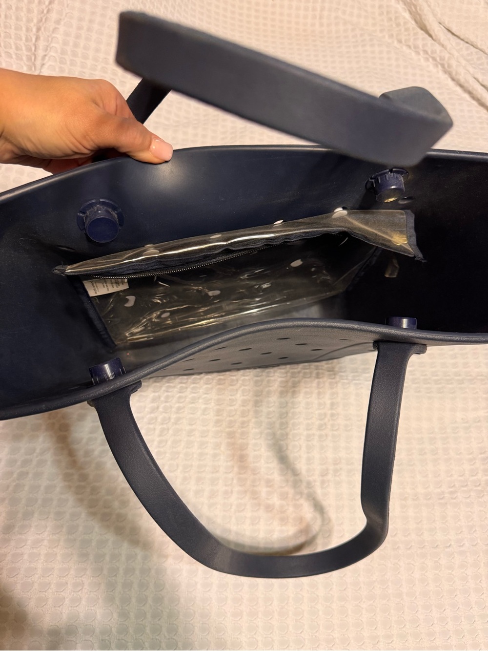 Simply Southern Dark Blue Silicone Tote - Picture 3 of 3